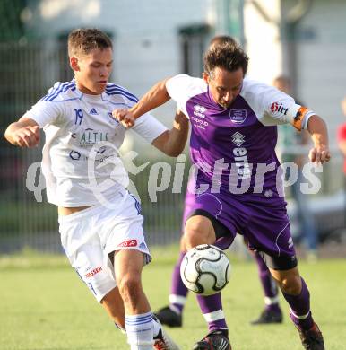 Fussball Testspiel. SK Austria Klagenfurt gegen Treibach. Matthias Dollinger (Austria Klagenfurt), Mario Hartlieb (Treibach). KLagenfurt, am 8.7.2011.
Foto: Kuess 
---
pressefotos, pressefotografie, kuess, qs, qspictures, sport, bild, bilder, bilddatenbank