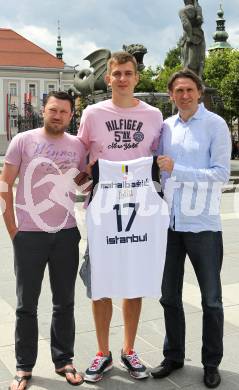 Basketball. Rasid Mahalbasic. KLagenfurt, am 25.6.2011.
Foto: Kuess
---
pressefotos, pressefotografie, kuess, qs, qspictures, sport, bild, bilder, bilddatenbank