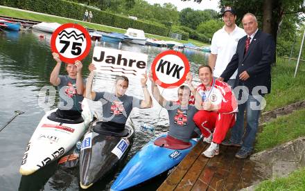 Kajak. Maximilian Roemer, Herwig Natmessnig, Clemens Possnig, Gerhard Schmid, Harald Hudetz, Kurt Pock. KLagenfurt, am 18.6.2011.
Foto: Kuess
---
pressefotos, pressefotografie, kuess, qs, qspictures, sport, bild, bilder, bilddatenbank