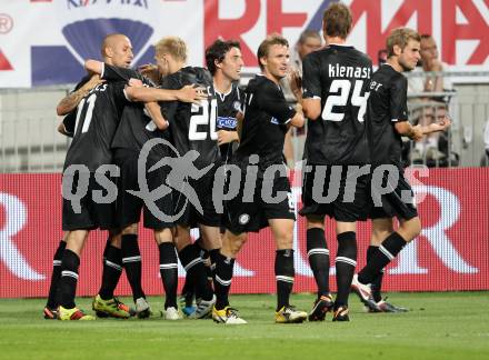 Fussball. UEFA Champions League. SK Sturm Graz gegen Videoton. Torjubel Graz. Klagenfurt, am 13.7.2011.
Foto: Kuess

---
pressefotos, pressefotografie, kuess, qs, qspictures, sport, bild, bilder, bilddatenbank