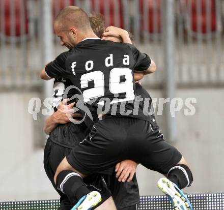 Fussball. UEFA Champions League. SK Sturm Graz gegen Videoton. Torjubel Graz. Klagenfurt, am 13.7.2011.
Foto: Kuess

---
pressefotos, pressefotografie, kuess, qs, qspictures, sport, bild, bilder, bilddatenbank