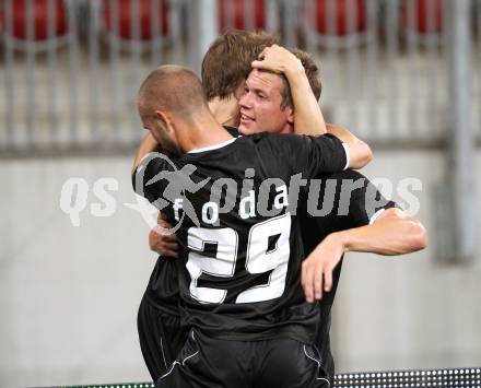 Fussball. UEFA Champions League. SK Sturm Graz gegen Videoton. Torjubel Roman Kienast, Sandro Foda (Graz). Klagenfurt, am 13.7.2011.
Foto: Kuess

---
pressefotos, pressefotografie, kuess, qs, qspictures, sport, bild, bilder, bilddatenbank