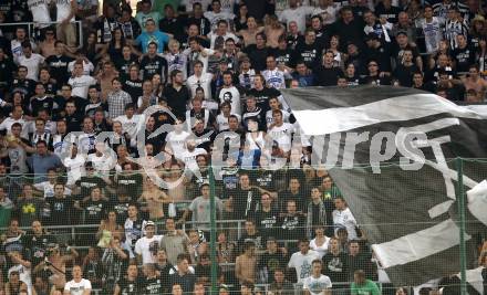 Fussball. UEFA Champions League. SK Sturm Graz gegen Videoton. Fans. Klagenfurt, am 13.7.2011.
Foto: Kuess

---
pressefotos, pressefotografie, kuess, qs, qspictures, sport, bild, bilder, bilddatenbank