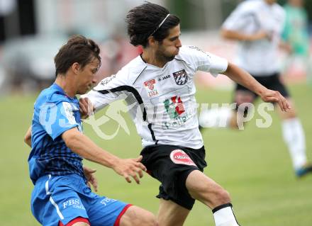 Fussball. Erste Liga. WAC/St. Andrae gegen SV Groedig. Jacobo,  (WAC), Stefan Lainer (Groedig). Wolfsberg, 15.7.2011. 
Foto: Kuess

---
pressefotos, pressefotografie, kuess, qs, qspictures, sport, bild, bilder, bilddatenbank