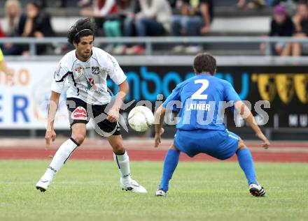 Fussball. Erste Liga. WAC/St. Andrae gegen SV Groedig. Jacobo, (WAC), Stefan Lainer (Groedig). Wolfsberg, 15.7.2011. 
Foto: Kuess

---
pressefotos, pressefotografie, kuess, qs, qspictures, sport, bild, bilder, bilddatenbank