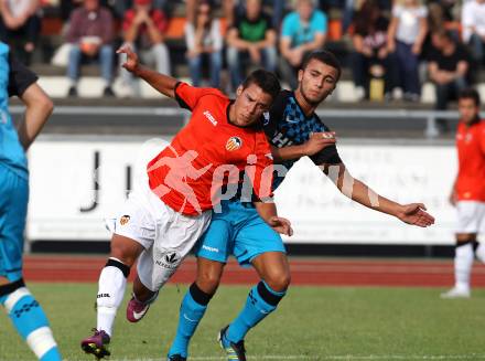 Fussball Testspiel. PSV Eindhoven gegen CF Valencia. Zakaria Labyad (Eindhoven), Bernat (Valencia). Wolfsberg, am 19.7.2011.
Foto: Kuess
---
pressefotos, pressefotografie, kuess, qs, qspictures, sport, bild, bilder, bilddatenbank