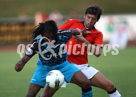 Fussball Testspiel. PSV Eindhoven gegen CF Valencia. Georgino Wynaldum (Eindhoven), Portu (Valencia). Wolfsberg, am 19.7.2011.
Foto: Kuess
---
pressefotos, pressefotografie, kuess, qs, qspictures, sport, bild, bilder, bilddatenbank