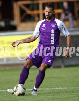 Fussball KFV Cup. ASKOE Koettmannsdorf gegen SK Austria Klagenfurt.  Oliver Pusztai (Austria). Koettmannsdorf, am 20.7.2011.
Foto: Kuess
---
pressefotos, pressefotografie, kuess, qs, qspictures, sport, bild, bilder, bilddatenbank