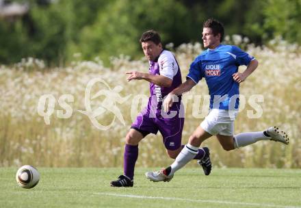 Fussball KFV Cup. ASKOE Koettmannsdorf gegen SK Austria Klagenfurt.  Guenther Hubmann (Koettmannsdorf), Christian Sablatnig (Austria). Koettmannsdorf, am 20.7.2011.
Foto: Kuess
---
pressefotos, pressefotografie, kuess, qs, qspictures, sport, bild, bilder, bilddatenbank