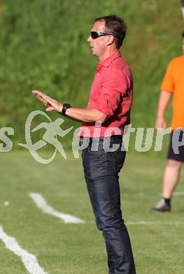 Fussball KFV Cup. ASKOE Koettmannsdorf gegen SK Austria Klagenfurt.  Trainer Dietmat Thuller (Austria). Koettmannsdorf, am 20.7.2011.
Foto: Kuess
---
pressefotos, pressefotografie, kuess, qs, qspictures, sport, bild, bilder, bilddatenbank