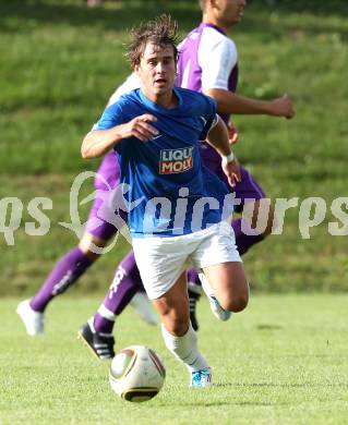 Fussball KFV Cup. ASKOE Koettmannsdorf gegen SK Austria Klagenfurt.  Laszlo Rozgonji (Koettmannsdorf). Koettmannsdorf, am 20.7.2011.
Foto: Kuess
---
pressefotos, pressefotografie, kuess, qs, qspictures, sport, bild, bilder, bilddatenbank