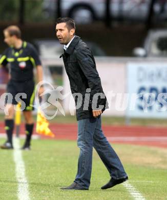 Fussball Bundesliga. Erste Liga. WAC/St. Andrae gegen BW Linz. Trainer Nenad Bjelica (WAC/St.Andrae). Wolfsberg, 22.7.2011
Foto: Kuess

---
pressefotos, pressefotografie, kuess, qs, qspictures, sport, bild, bilder, bilddatenbank