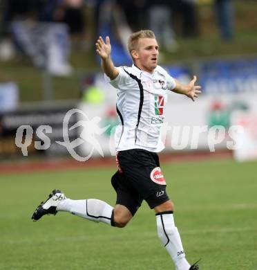 Fussball Bundesliga. Erste Liga. WAC/St. Andrae gegen BW Linz. Torjubel Manuel Kerhe (WAC/St.Andrae). Wolfsberg, 22.7.2011
Foto: Kuess

---
pressefotos, pressefotografie, kuess, qs, qspictures, sport, bild, bilder, bilddatenbank