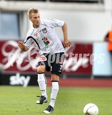 Fussball Bundesliga. Erste Liga. WAC/St. Andrae gegen BW Linz. Manuel Kerhe (WAC/St.Andrae). Wolfsberg, 22.7.2011
Foto: Kuess

---
pressefotos, pressefotografie, kuess, qs, qspictures, sport, bild, bilder, bilddatenbank