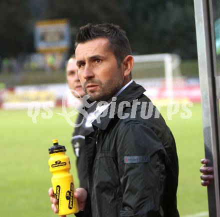 Fussball Bundesliga. Erste Liga. WAC/St. Andrae gegen BW Linz. Trainer Nenad Bjelica (WAC/St.Andrae). Wolfsberg, 22.7.2011
Foto: Kuess

---
pressefotos, pressefotografie, kuess, qs, qspictures, sport, bild, bilder, bilddatenbank