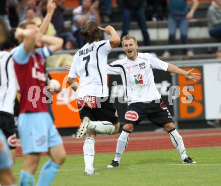 Fussball Bundesliga. Erste Liga. WAC/St. Andrae gegen BW Linz. Torjubel Dario Baldauf, Manuel Kerhe (WAC/St.Andrae). Wolfsberg, 22.7.2011
Foto: Kuess

---
pressefotos, pressefotografie, kuess, qs, qspictures, sport, bild, bilder, bilddatenbank