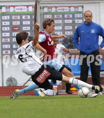 Fussball Bundesliga. Erste Liga. WAC/St. Andrae gegen BW Linz.  Christian Falk,  (WAC/St.Andrae), Thomas Hoeltschl (BW Linz). Wolfsberg, 22.7.2011
Foto: Kuess

---
pressefotos, pressefotografie, kuess, qs, qspictures, sport, bild, bilder, bilddatenbank