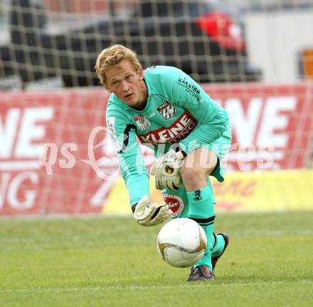 Fussball Bundesliga. Erste Liga. WAC/St. Andrae gegen BW Linz. Christian Dobnik (WAC/St.Andrae). Wolfsberg, 22.7.2011
Foto: Kuess

---
pressefotos, pressefotografie, kuess, qs, qspictures, sport, bild, bilder, bilddatenbank