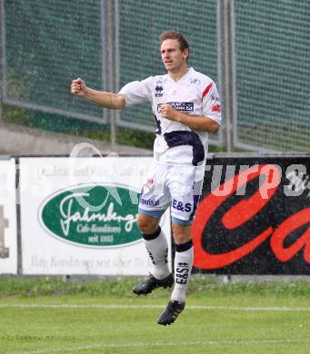 Fussball KFV Cup. SAK gegen Treibach. Torjubel Darijo Biscan (SAK), am 23.7.2011.
Foto: Kuess
---
pressefotos, pressefotografie, kuess, qs, qspictures, sport, bild, bilder, bilddatenbank