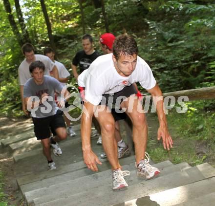 Eishockey. Sommertraining. KAC. Training. Raphael Herburger. Klagenfurt, 8.7.2011.
Foto: Kuess
---
pressefotos, pressefotografie, kuess, qs, qspictures, sport, bild, bilder, bilddatenbank