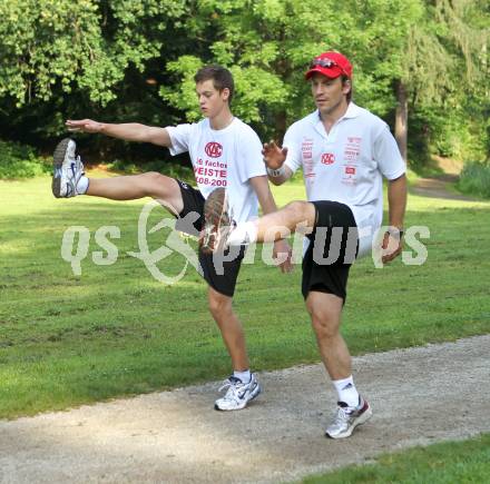 Eishockey. KAC. Sommertraining. Training. Dieter Kalt, Lukas Kalt. Klagenfurt, 8.7.2011.
Foto: Kuess
---
pressefotos, pressefotografie, kuess, qs, qspictures, sport, bild, bilder, bilddatenbank