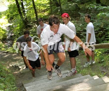 Eishockey. KAC. Sommertraining. Training. Hundertpfund Thomas. Klagenfurt, 8.7.2011.
Foto: Kuess
---
pressefotos, pressefotografie, kuess, qs, qspictures, sport, bild, bilder, bilddatenbank