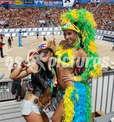 Beachvolleyball Grand Slam.  Promotion Girls. Klagenfurt, 7.8.2011
Foto: Kuess

---
pressefotos, pressefotografie, kuess, qs, qspictures, sport, bild, bilder, bilddatenbank