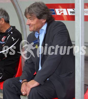 Fussball Laenderspiel Oesterreich gegen Slowakei. Trainer Didi Constantini (Oesterreich). Klagenfurt, 10.8.2011.
Foto: Kuess

---
pressefotos, pressefotografie, kuess, qs, qspictures, sport, bild, bilder, bilddatenbank