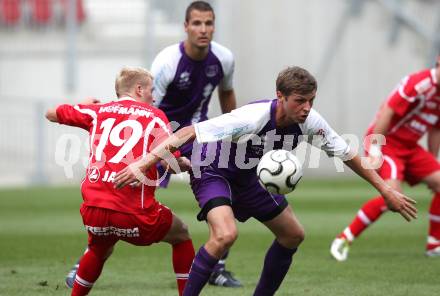 Fussball Regionalliga. SK Austria Klagenfurt gegen Vorwaerts Steyr. Bernd Schierhuber (Klagenfurt), Manuel Schoenberger (Steyr). Klagenfurt, am 12.8.2011.
Foto: Kuess
---
pressefotos, pressefotografie, kuess, qs, qspictures, sport, bild, bilder, bilddatenbank