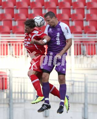 Fussball Regionalliga. SK Austria Klagenfurt gegen Vorwaerts Steyr. Thomas Pirker (Klagenfurt), Michael Mehlem (Steyr). Klagenfurt, am 12.8.2011.
Foto: Kuess
---
pressefotos, pressefotografie, kuess, qs, qspictures, sport, bild, bilder, bilddatenbank