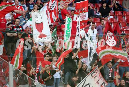 Fussball Regionalliga. SK Austria Klagenfurt gegen Vorwaerts Steyr. Fans (Steyr). Klagenfurt, am 12.8.2011.
Foto: Kuess
---
pressefotos, pressefotografie, kuess, qs, qspictures, sport, bild, bilder, bilddatenbank