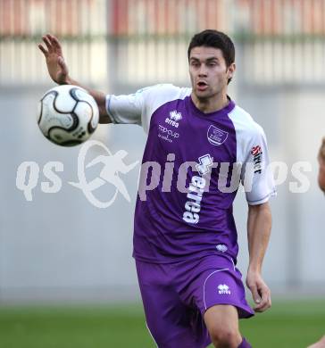 Fussball Regionalliga. SK Austria Klagenfurt gegen Vorwaerts Steyr. Stephan Buergler (Klagenfurt). Klagenfurt, am 12.8.2011.
Foto: Kuess
---
pressefotos, pressefotografie, kuess, qs, qspictures, sport, bild, bilder, bilddatenbank