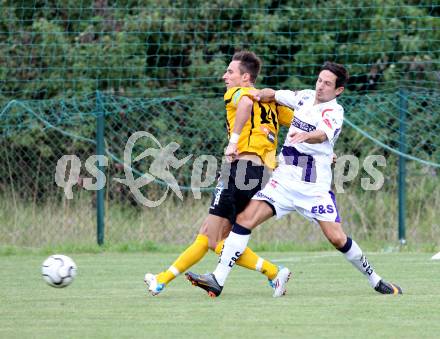 Fussball Regionalliga. SAK gegen Allerheiligen. Riedl Thomas (SAK), Fuchshofer Alexander (Allerheiligen). Klagenfurt, 13.8.2011.
Foto: Kuess
---
pressefotos, pressefotografie, kuess, qs, qspictures, sport, bild, bilder, bilddatenbank