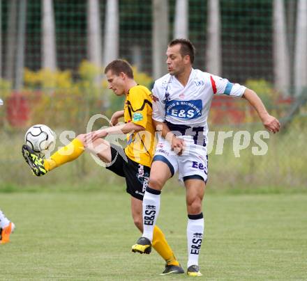 Fussball Regionalliga. SAK gegen Allerheiligen. Jolic Goran (SAK), Kocever Marko (Allerheiligen). Klagenfurt, 13.8.2011.
Foto: Kuess
---
pressefotos, pressefotografie, kuess, qs, qspictures, sport, bild, bilder, bilddatenbank