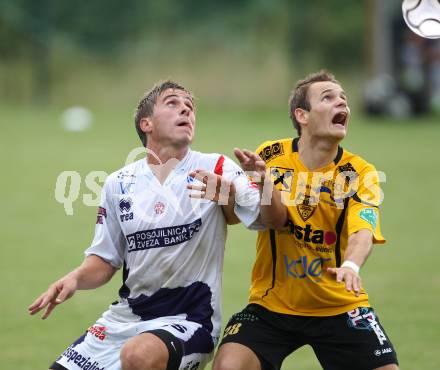 Fussball Regionalliga. SAK gegen Allerheiligen. Triplat Grega (SAK), Suppan Manuel (Allerheiligen). Klagenfurt, 13.8.2011.
Foto: Kuess
---
pressefotos, pressefotografie, kuess, qs, qspictures, sport, bild, bilder, bilddatenbank