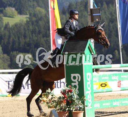 Reiten. Kaerntner Landesmeisterschaften. Franziska Binder auf Laetizia. Reifnitz, am 14.8.2011.
Foto: Kuess
---
pressefotos, pressefotografie, kuess, qs, qspictures, sport, bild, bilder, bilddatenbank