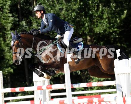 Reiten. Kaerntner Landesmeisterschaften. Fritz Kogelnig jun. auf Pedro 845. Reifnitz, am 14.8.2011.
Foto: Kuess
---
pressefotos, pressefotografie, kuess, qs, qspictures, sport, bild, bilder, bilddatenbank