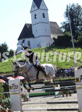 Reiten. Kaerntner Landesmeisterschaften. Klaus Hernler auf Cesar DH. Reifnitz, am 14.8.2011.
Foto: Kuess
---
pressefotos, pressefotografie, kuess, qs, qspictures, sport, bild, bilder, bilddatenbank