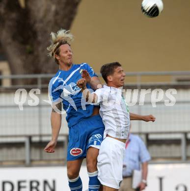 Fussball Regionalliga. VSV gegen Sturm Graz Amateure. Johannes Isopp, (VSV), Dean Maric (Graz). Villach, 20.8.2011.
Foto: Kuess
---
pressefotos, pressefotografie, kuess, qs, qspictures, sport, bild, bilder, bilddatenbank