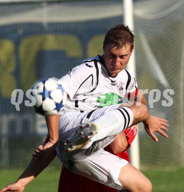 Fussball Unterliga Ost. Ludmannsdorf gegen KAC. Stefan Modritsch (Ludmannsdorf). Ludmannsdorf, am 21.8.2011.
Foto: Kuess
---
pressefotos, pressefotografie, kuess, qs, qspictures, sport, bild, bilder, bilddatenbank