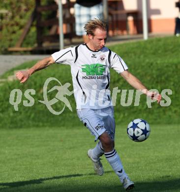 Fussball Unterliga Ost. Ludmannsdorf gegen KAC. Christian Glantschnig (Ludmannsdorf). Ludmannsdorf, am 21.8.2011.
Foto: Kuess
---
pressefotos, pressefotografie, kuess, qs, qspictures, sport, bild, bilder, bilddatenbank