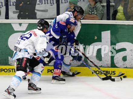 EBEL. Eishockey Bundesliga. EC Pasut VSV gegen  ERC Ingolstadt.  KASPITZ Roland (VSV), Jared Ross, Timmy Pettersson (Ingolstadt). Villach, am 26.8.2011.
Foto: Kuess 


---
pressefotos, pressefotografie, kuess, qs, qspictures, sport, bild, bilder, bilddatenbank