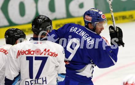 EBEL. Eishockey Bundesliga. EC Pasut VSV gegen  ERC Ingolstadt. Torjubel  RAZINGAR Tomaz (VSV). Villach, am 26.8.2011.
Foto: Kuess 


---
pressefotos, pressefotografie, kuess, qs, qspictures, sport, bild, bilder, bilddatenbank