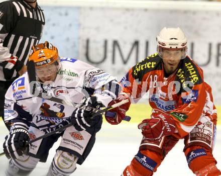 Eishockey Testspiel KAC gegen Iserlohn Roosters. Thomas Koch, (KAC), Mike York  (Iserlohn Roosters). Klagenfurt, 27.8.2011.
Foto: Kuess 

---
pressefotos, pressefotografie, kuess, qs, qspictures, sport, bild, bilder, bilddatenbank