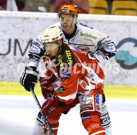 Eishockey Testspiel KAC gegen Iserlohn Roosters. Thomas Koch, (KAC), Michael Hackert (Iserlohn Roosters). Klagenfurt, 27.8.2011.
Foto: Kuess 

---
pressefotos, pressefotografie, kuess, qs, qspictures, sport, bild, bilder, bilddatenbank