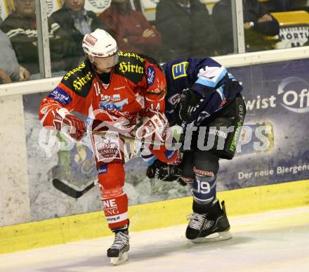 Eishockey Testspiel KAC gegen ERC Ingolstadt. Reichel Johannes (KAC), Joe Motzko (ERC Ingolstadt). Klagenfurt, 28.8.2011.
Foto: Kuess 

---
pressefotos, pressefotografie, kuess, qs, qspictures, sport, bild, bilder, bilddatenbank