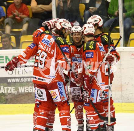 Eishockey Testspiel KAC gegen ERC Ingolstadt. Torjubel KAC. Klagenfurt, 28.8.2011.
Foto: Kuess 

---
pressefotos, pressefotografie, kuess, qs, qspictures, sport, bild, bilder, bilddatenbank