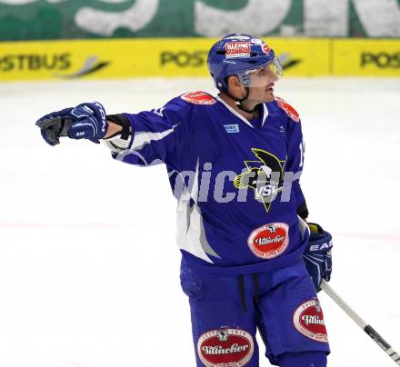 EBEL. Eishockey Bundesliga. EC Pasut VSV gegen Iserlohn Roosters. Kyle Wanvig (VSV). Villach, am 28.8.2011.
Foto: Kuess 


---
pressefotos, pressefotografie, kuess, qs, qspictures, sport, bild, bilder, bilddatenbank