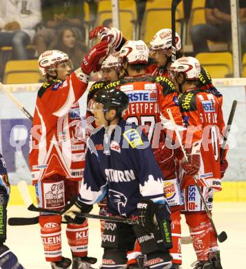 Eishockey Testspiel KAC gegen ERC Ingolstadt. Torjubel KAC. Klagenfurt, 28.8.2011.
Foto: Kuess 

---
pressefotos, pressefotografie, kuess, qs, qspictures, sport, bild, bilder, bilddatenbank