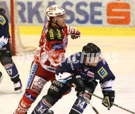 Eishockey Testspiel KAC gegen ERC Ingolstadt. Hundertpfund Thomas (KAC), Tim Hambly (ERC Ingolstadt). Klagenfurt, 28.8.2011.
Foto: Kuess 

---
pressefotos, pressefotografie, kuess, qs, qspictures, sport, bild, bilder, bilddatenbank